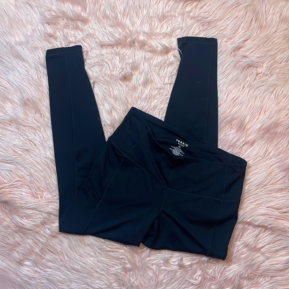 Torrid Active Black Full Length Pocket Leggings Plus size 00
